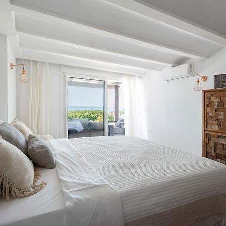 Beach Villa Dorada エステポナ エクステリア 写真