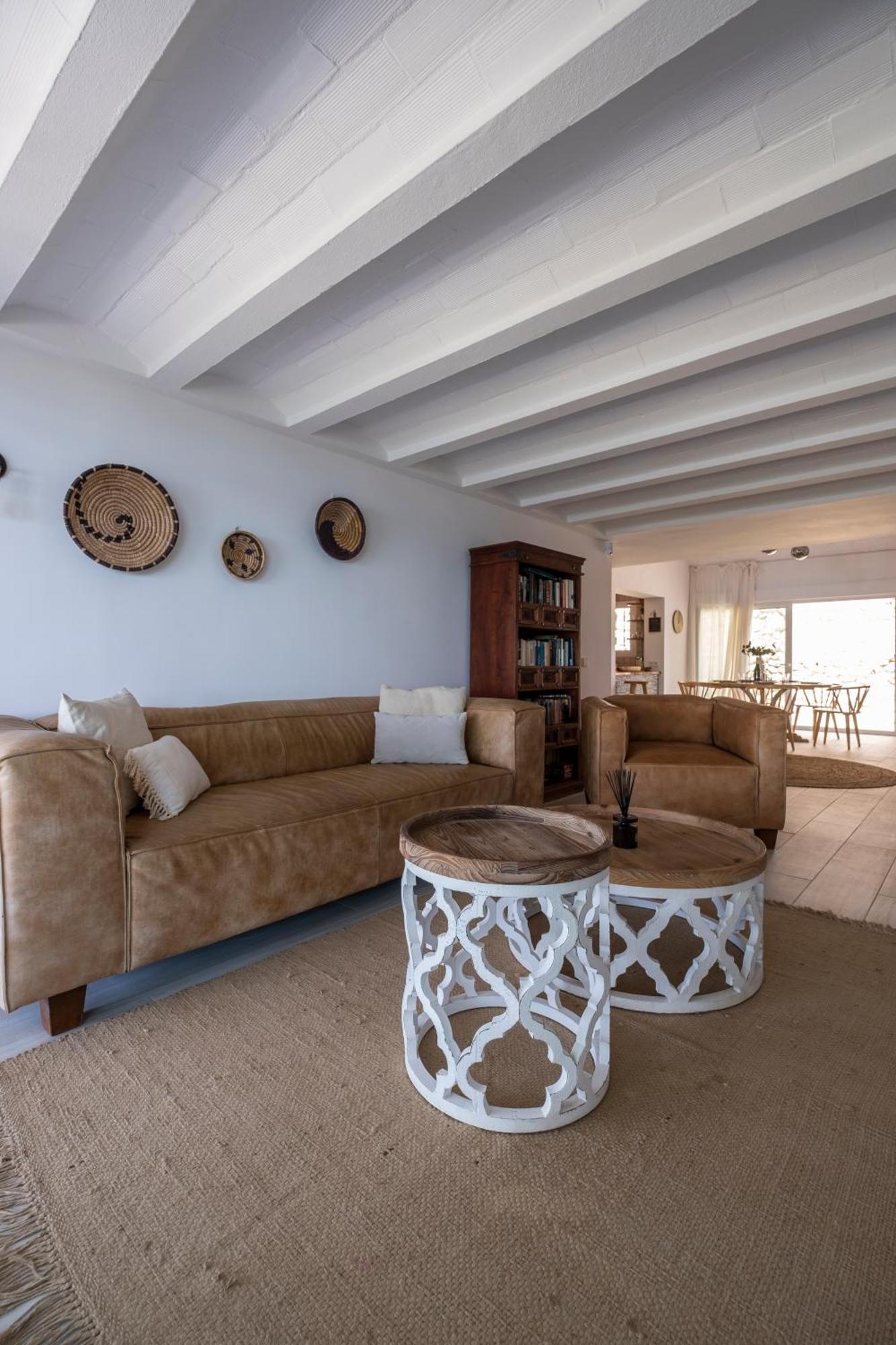 Beach Villa Dorada エステポナ エクステリア 写真